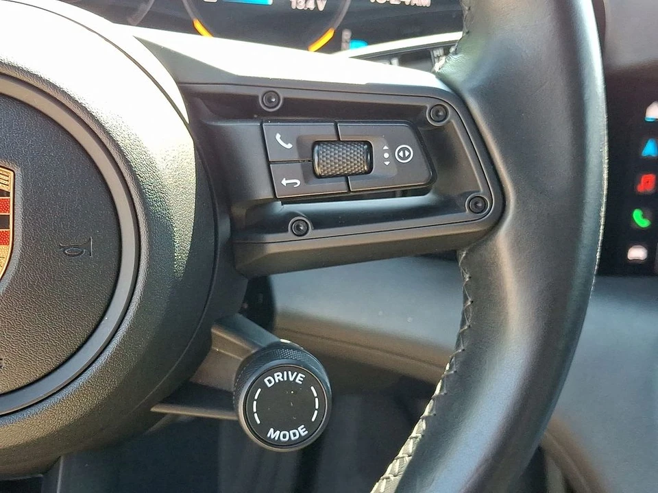 2023 Porsche Taycan - Image 23 of 31