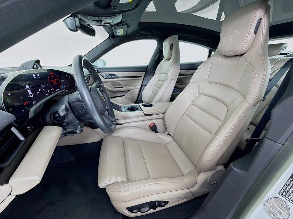 2023 Porsche Taycan - Image 5 of 12