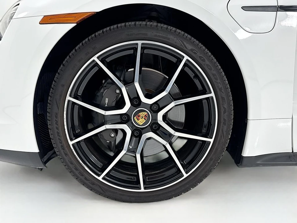 2023 Porsche Taycan - Image 11 of 12