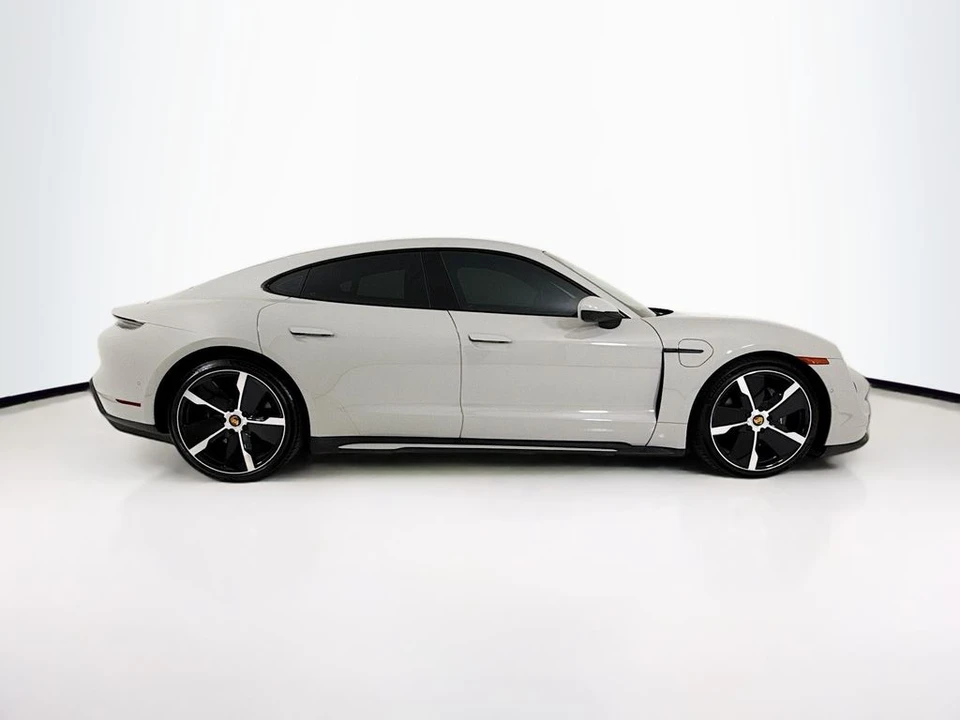 2023 Porsche Taycan - Image 8 of 12