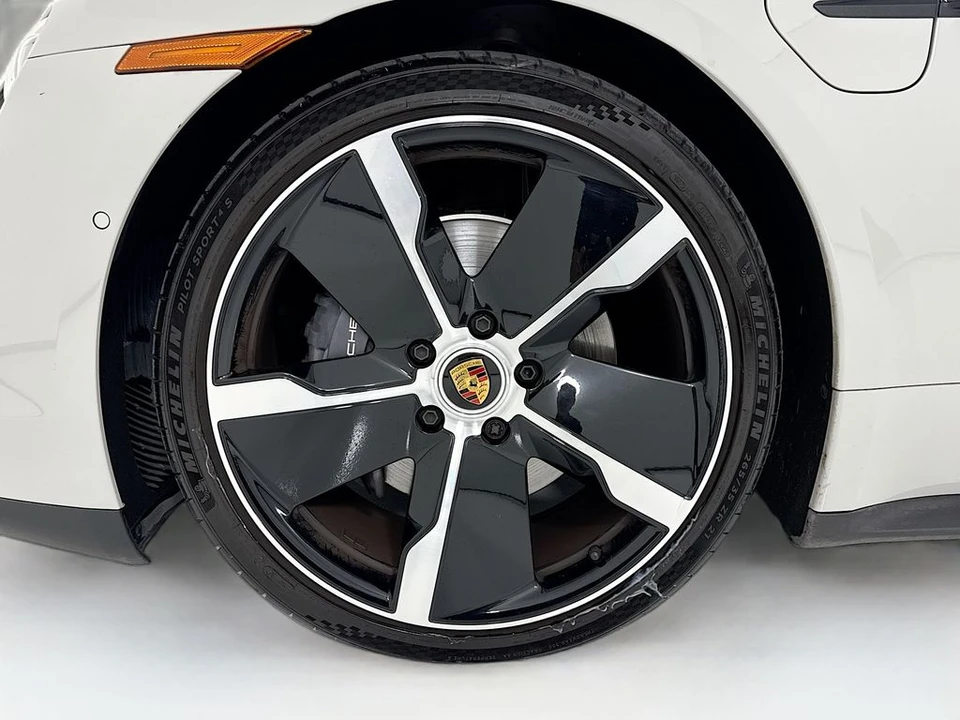2023 Porsche Taycan - Image 11 of 12