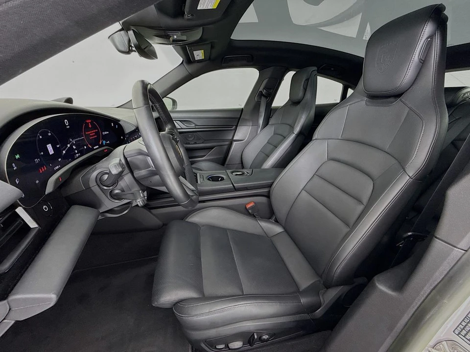 2023 Porsche Taycan - Image 5 of 12