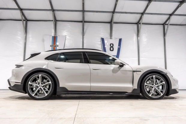 2023 Porsche Taycan Turbo - Image 3 of 8