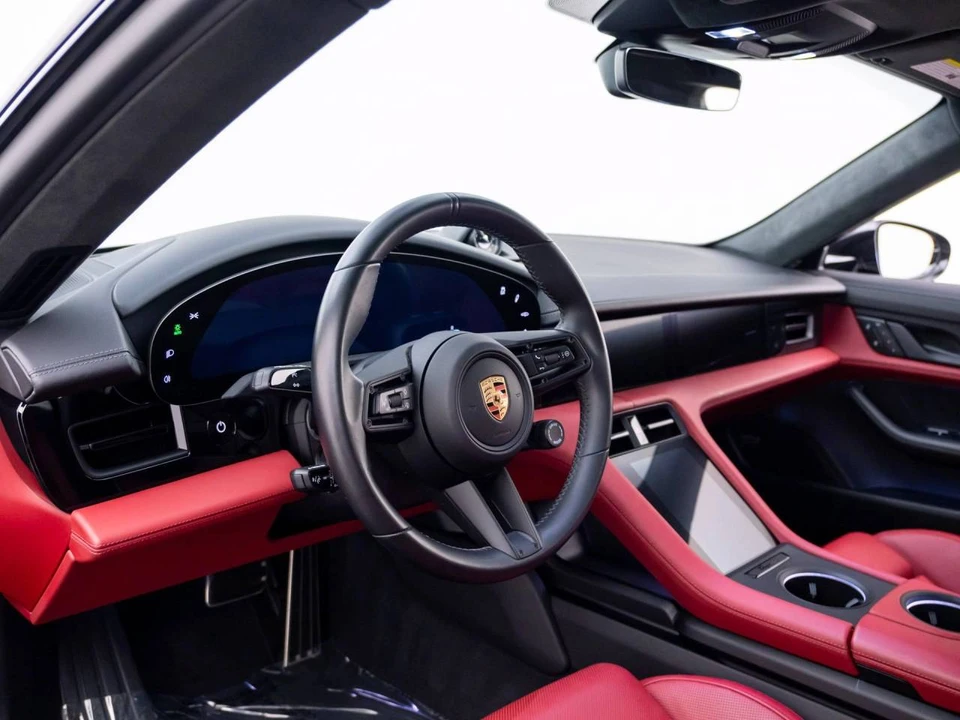 2023 Porsche Taycan Cross Turismo - Image 4 of 5