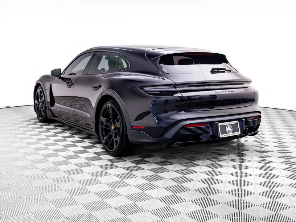 2023 Porsche Taycan Cross Turismo - Image 3 of 5