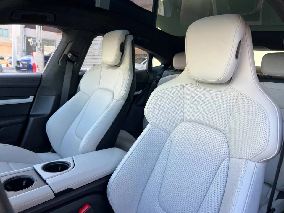 2023 Porsche Taycan Turbo - Image 5 of 5