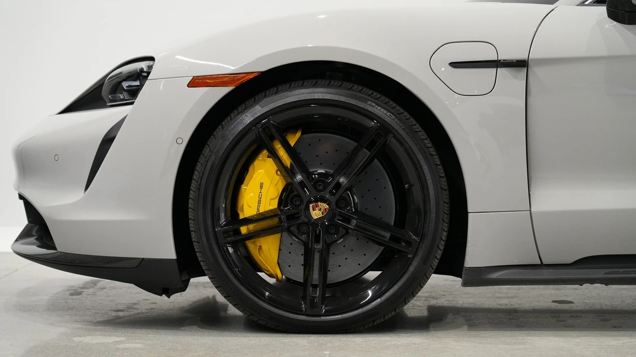 2023 Porsche Taycan Turbo S - Image 3 of 31
