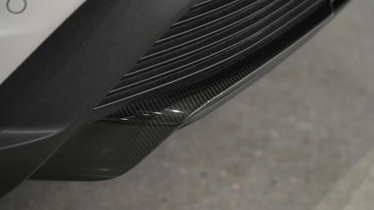 2023 Porsche Taycan Turbo S - Image 17 of 31