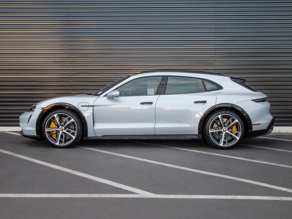 2023 Porsche Taycan Cross Turismo - Image 2 of 5