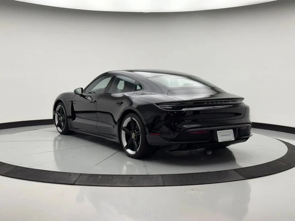 2023 Porsche Taycan Turbo S - Image 19 of 31