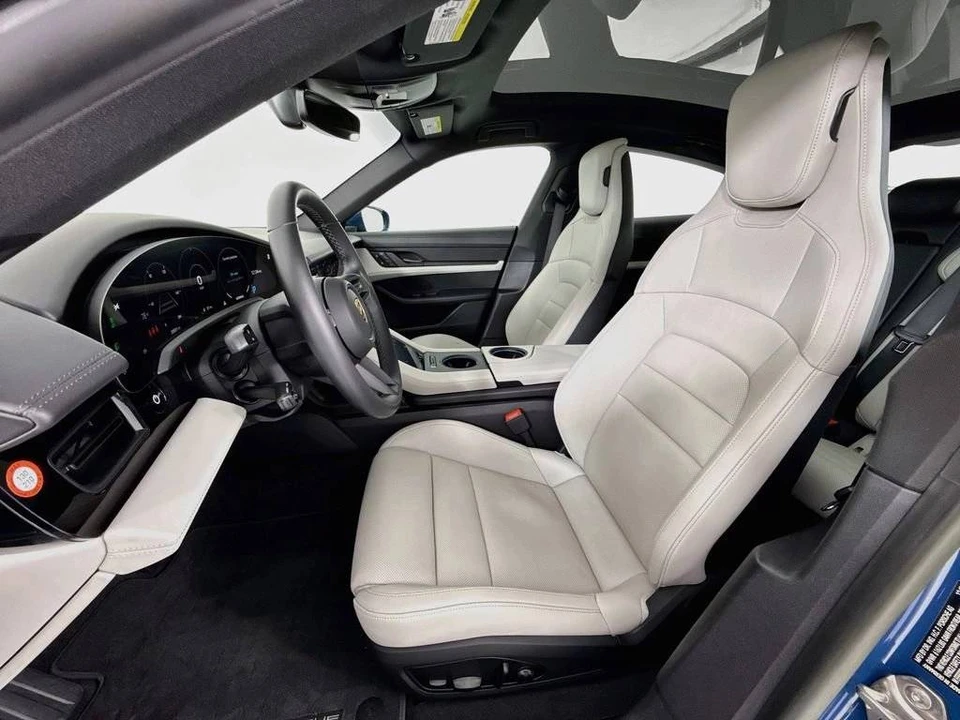 2023 Porsche Taycan - Image 5 of 5