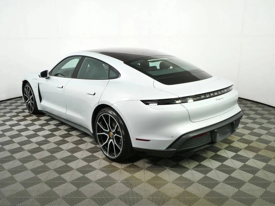 2023 Porsche Taycan - Image 3 of 5