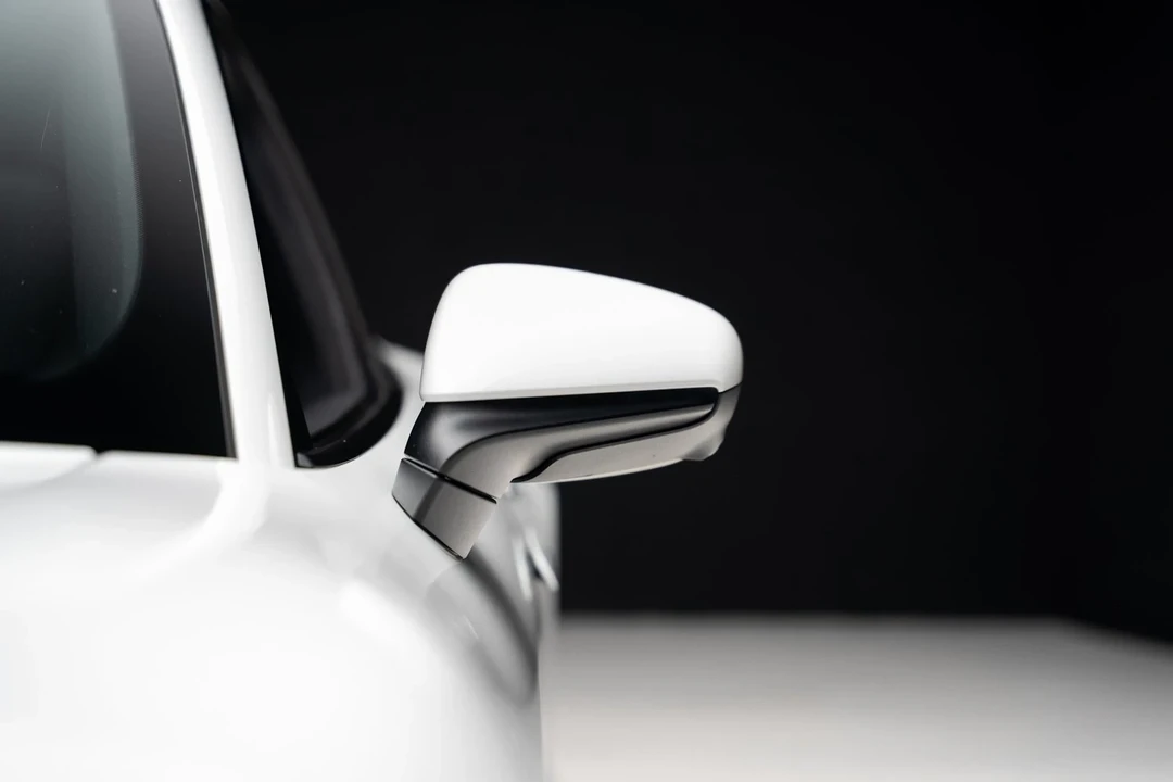 2023 Porsche Taycan - Image 14 of 21