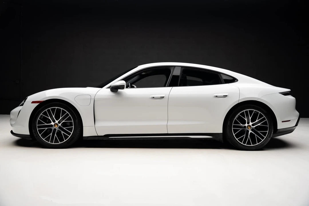 2023 Porsche Taycan - Image 16 of 21