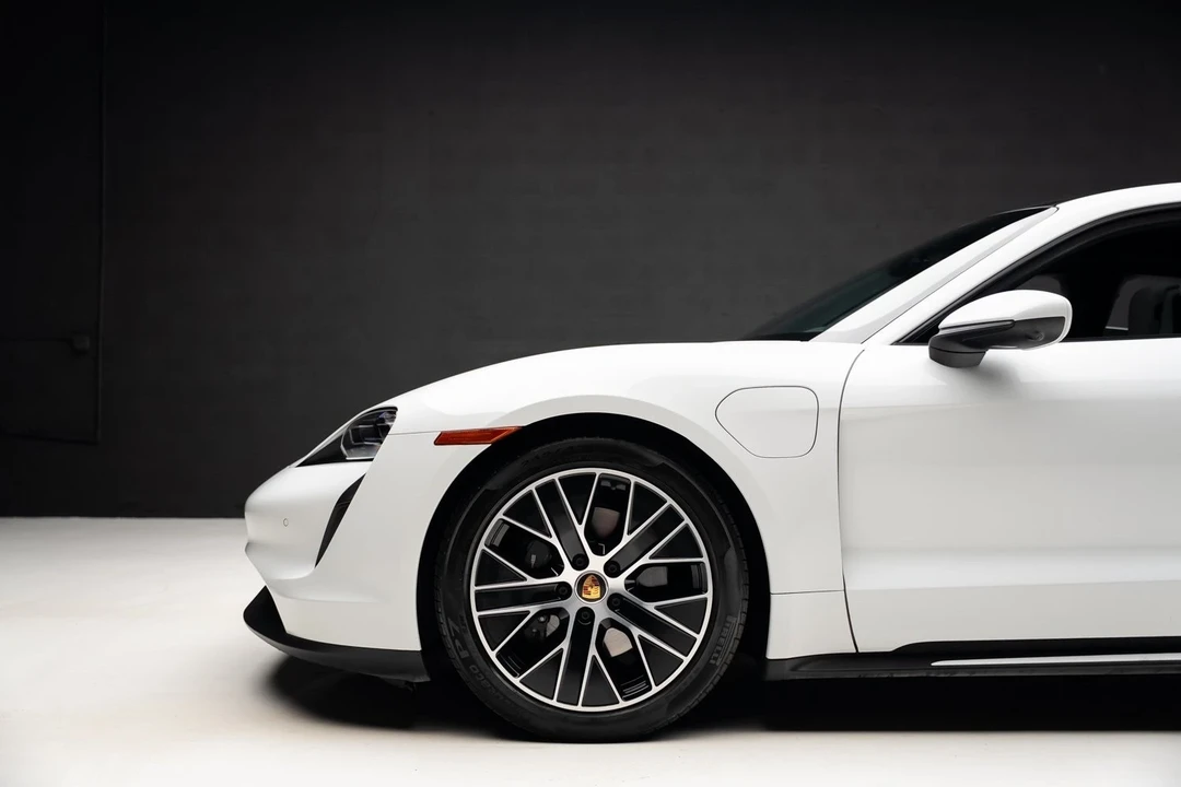2023 Porsche Taycan - Image 17 of 21