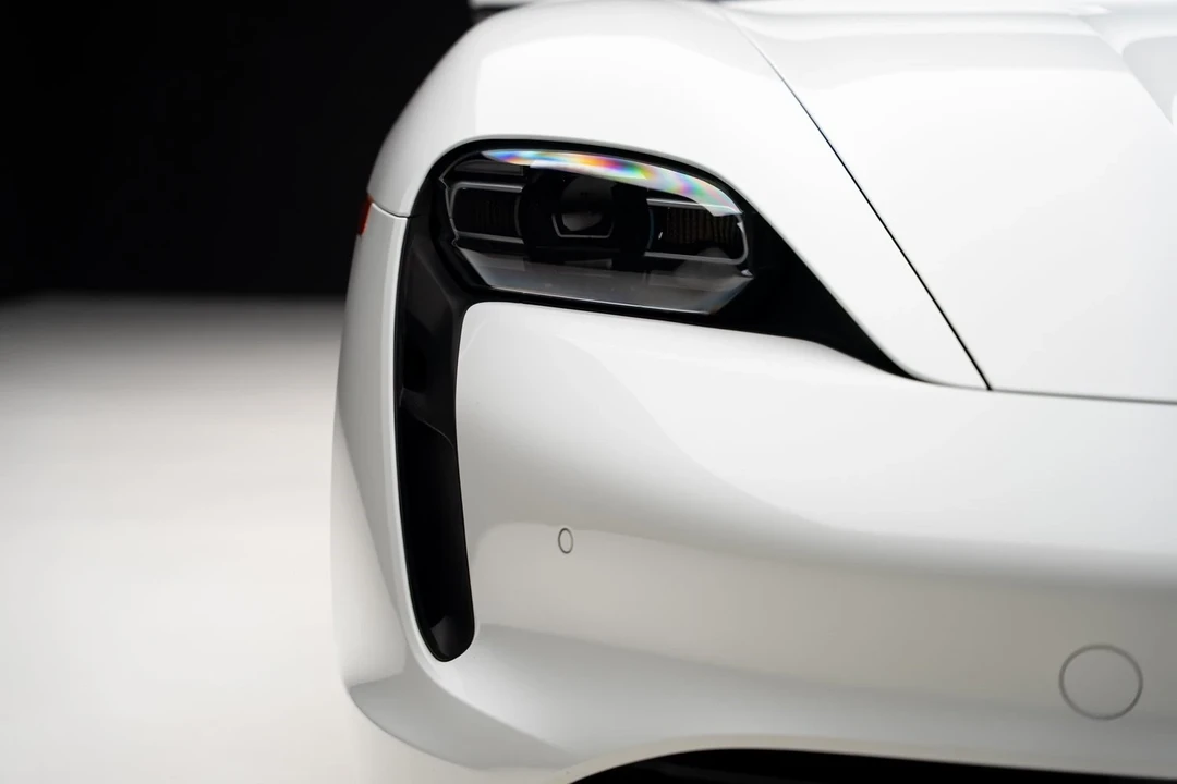 2023 Porsche Taycan - Image 8 of 12
