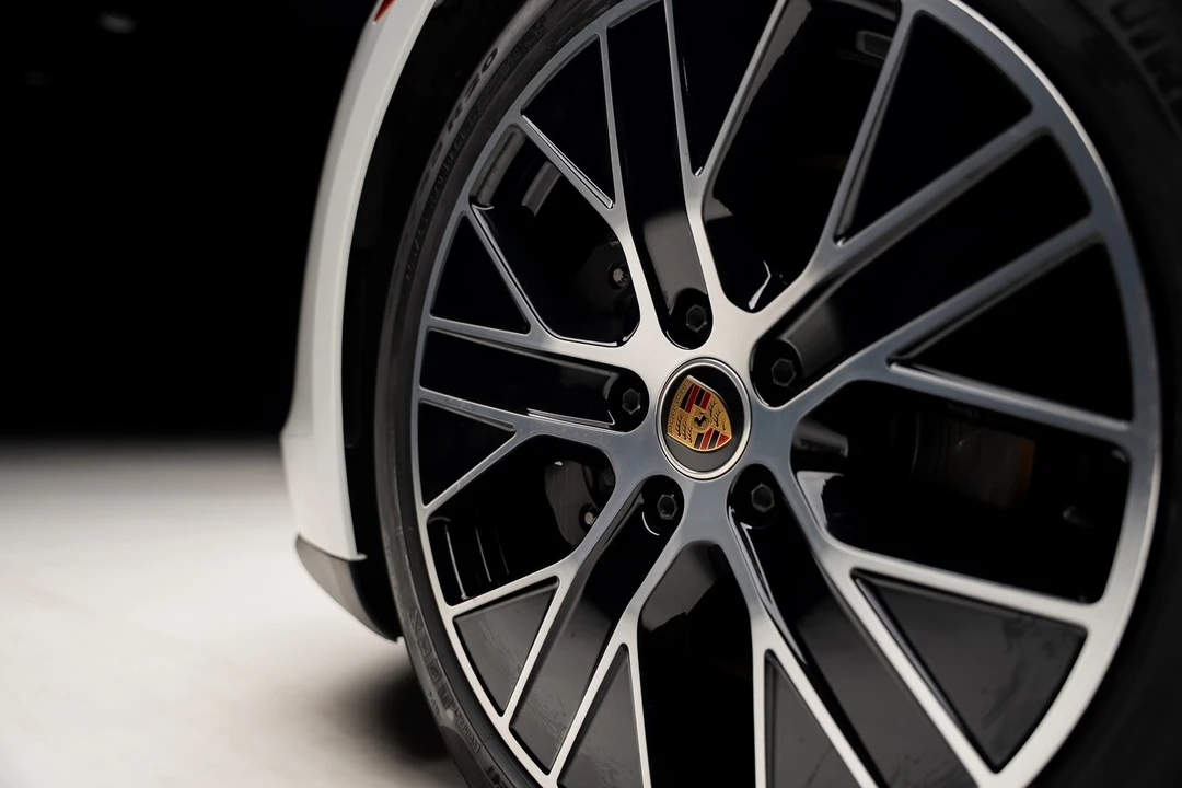2023 Porsche Taycan - Image 21 of 21