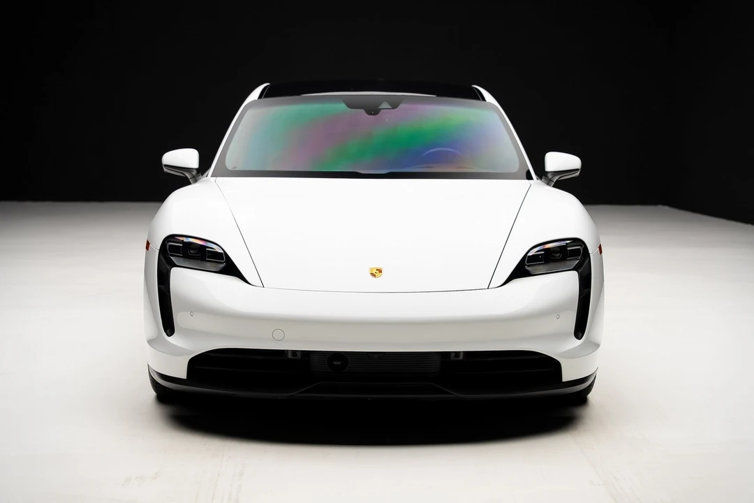 2023 Porsche Taycan - Image 5 of 12