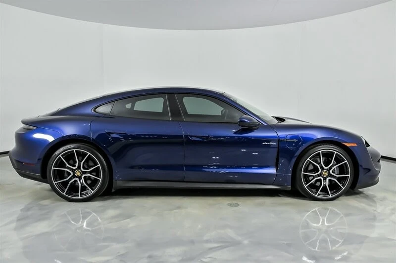 2023 Porsche Cayman - Image 10 of 31