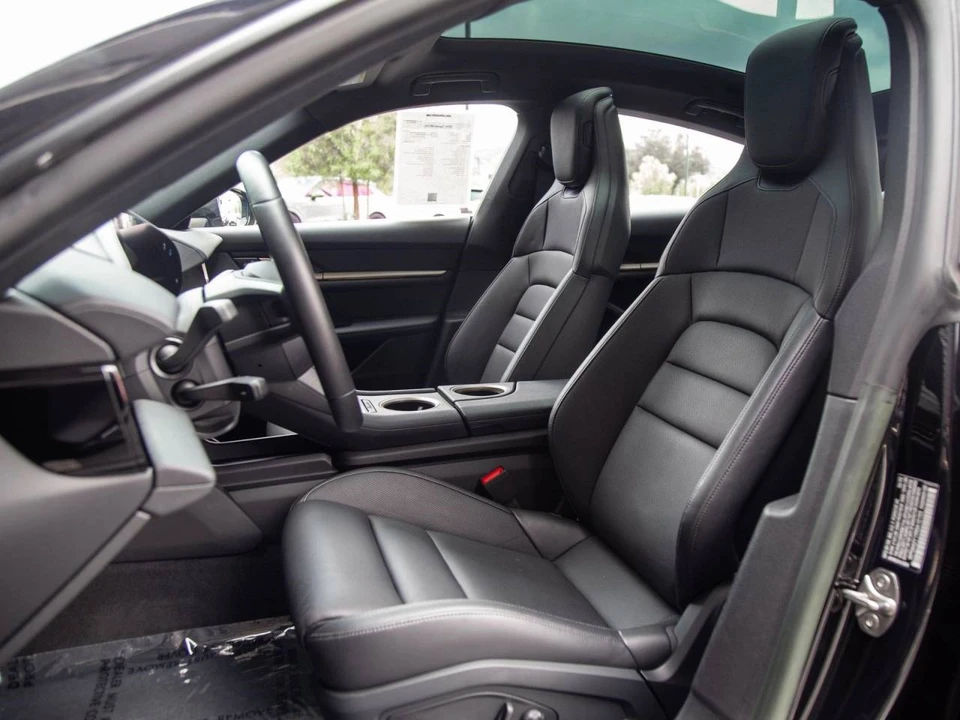 2023 Porsche Taycan - Image 5 of 5