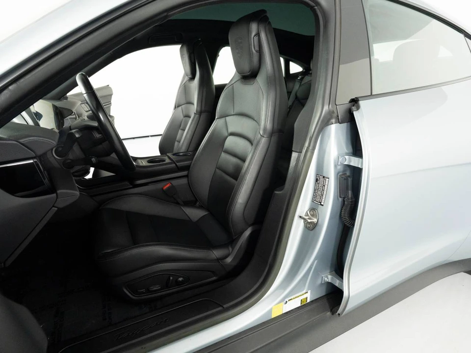 2023 Porsche Taycan - Image 5 of 5