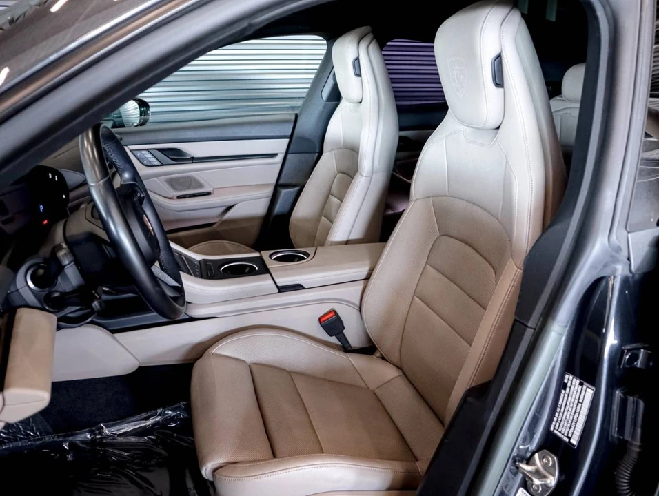 2023 Porsche Taycan - Image 5 of 5