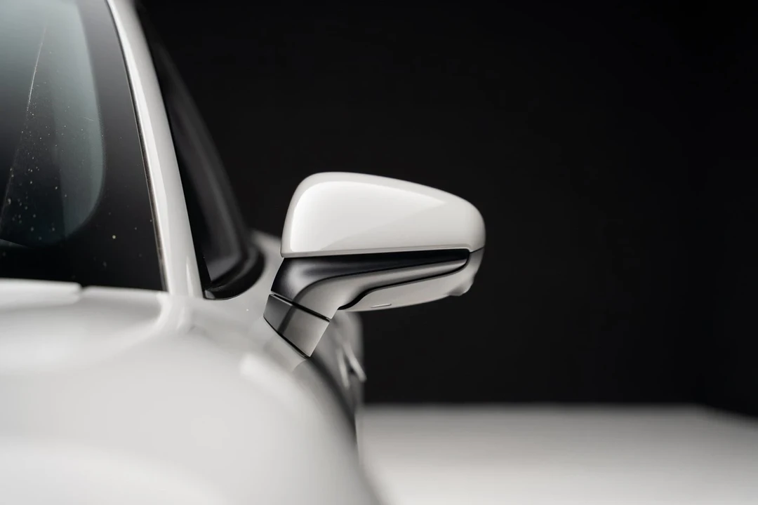 2023 Porsche Taycan - Image 14 of 21