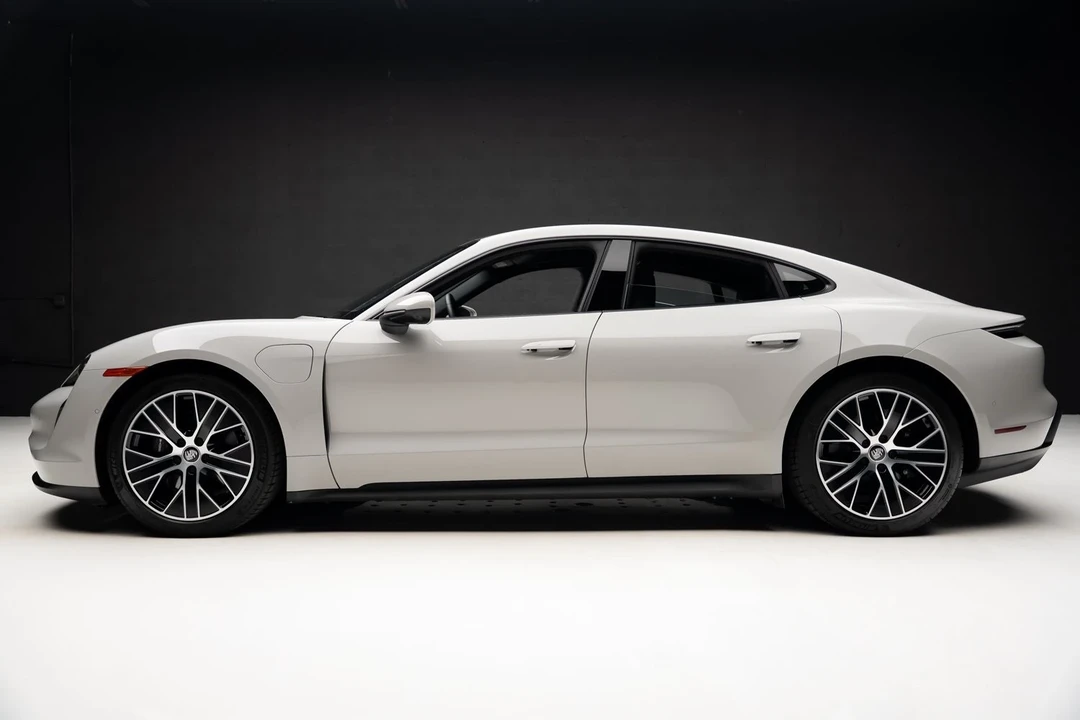 2023 Porsche Taycan - Image 16 of 21