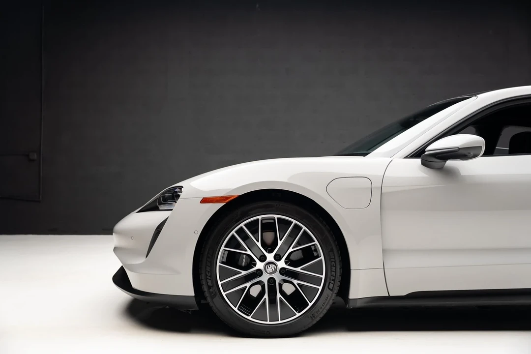 2023 Porsche Taycan - Image 17 of 21