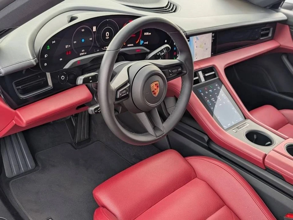 2023 Porsche Taycan - Image 4 of 5