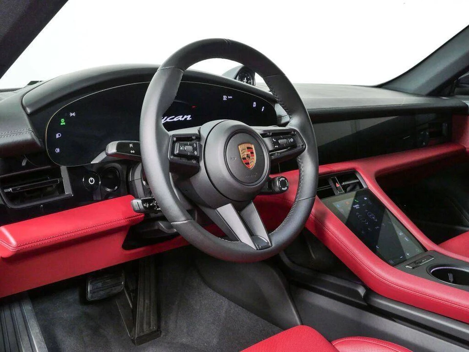 2023 Porsche Taycan - Image 4 of 5