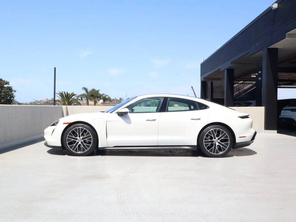 2023 Porsche Taycan - Image 2 of 5