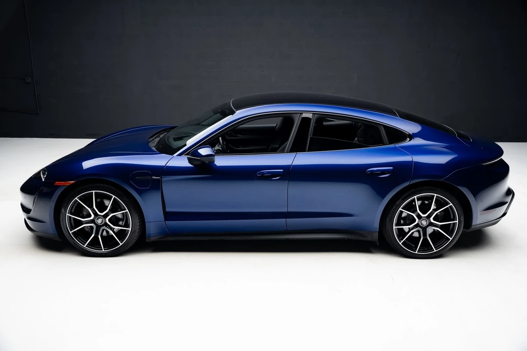 2023 Porsche Taycan - Image 15 of 21