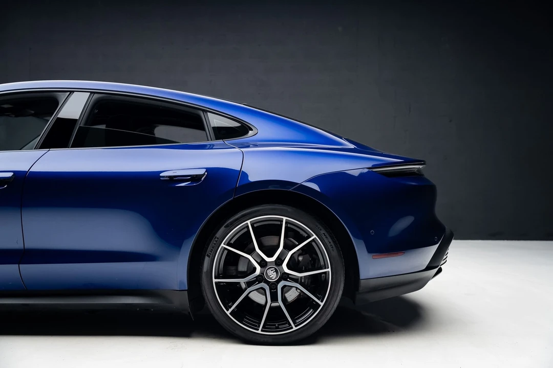 2023 Porsche Taycan - Image 19 of 21