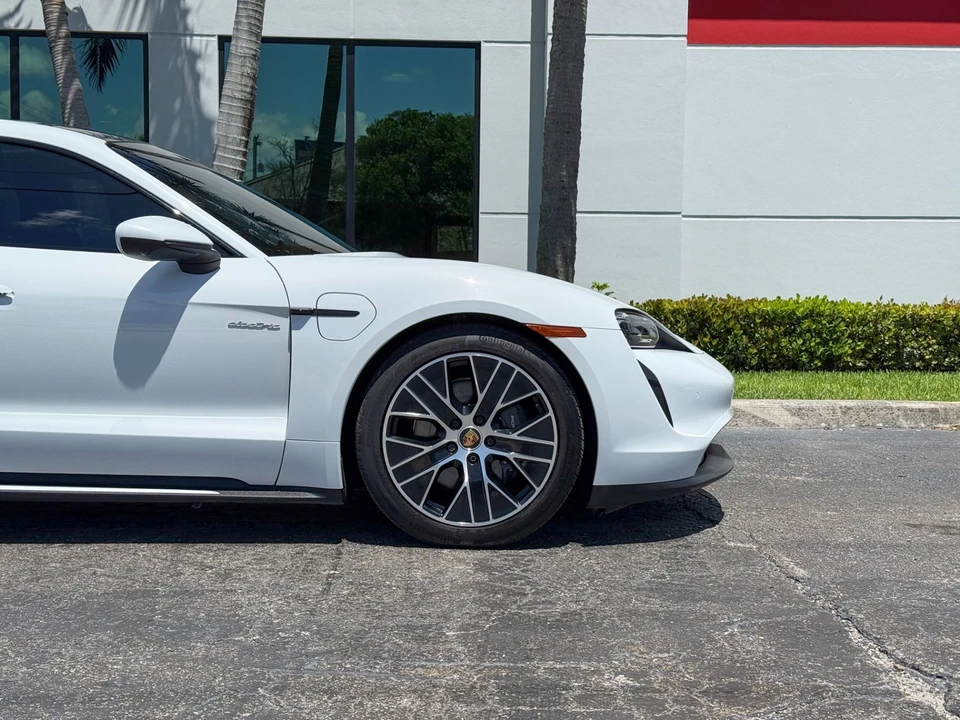 2023 Porsche 718 Cayman - Image 3 of 31
