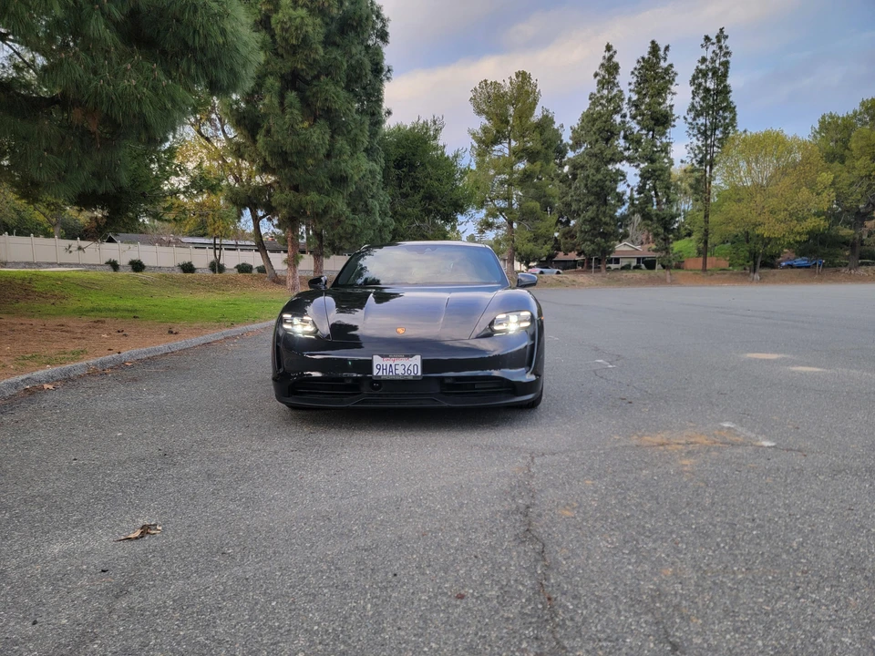 2023 Porsche Taycan - Image 7 of 31