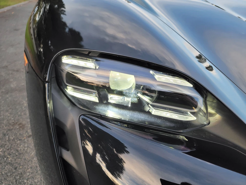 2023 Porsche Taycan - Image 21 of 31