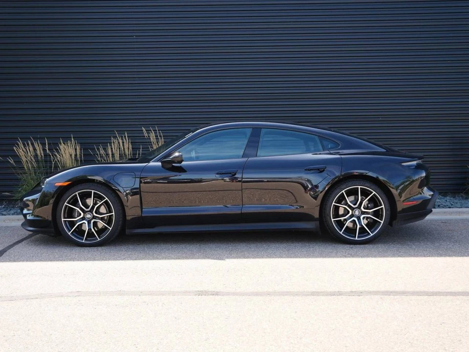 2023 Porsche Taycan - Image 2 of 5