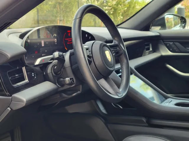 2023 Porsche Taycan - Image 26 of 31