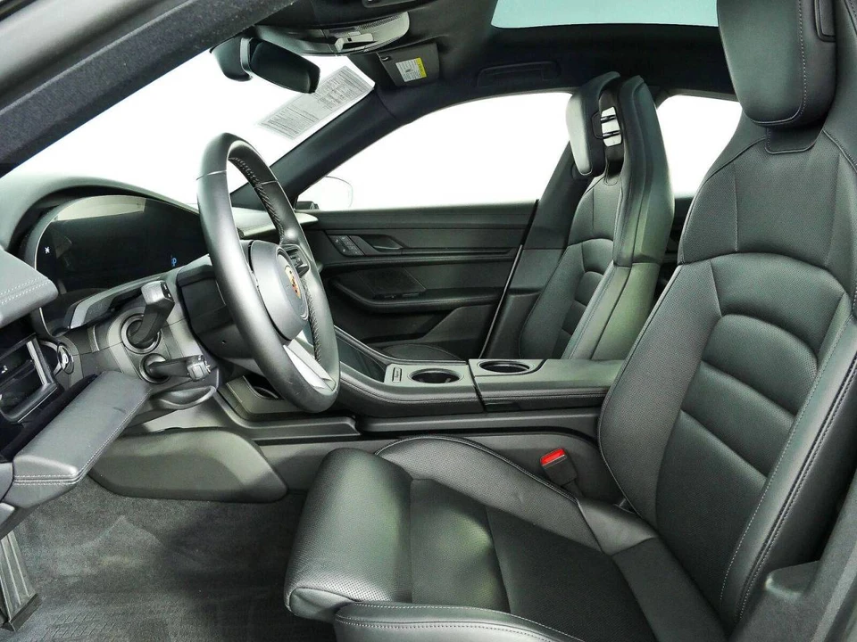 2023 Porsche Taycan - Image 5 of 5