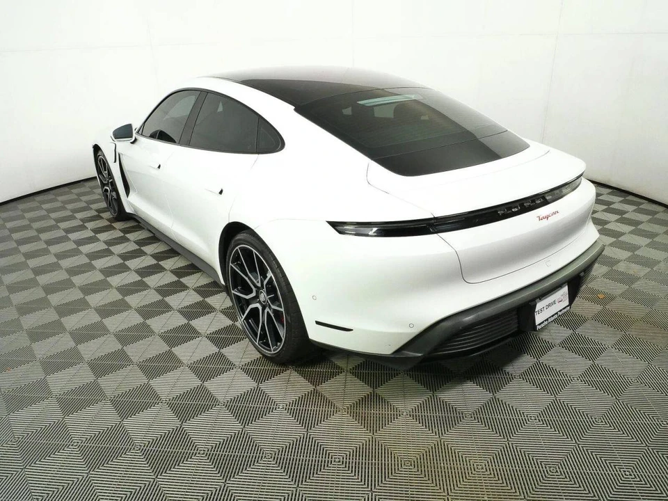 2023 Porsche Taycan - Image 3 of 5