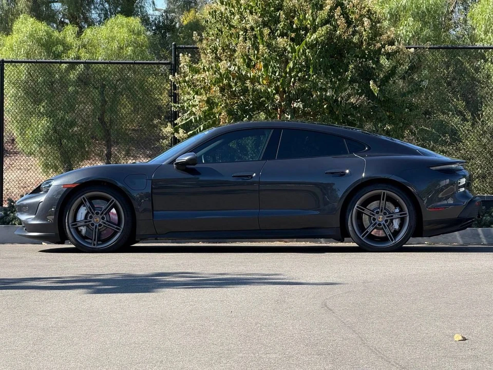 2023 Porsche Taycan - Image 2 of 5