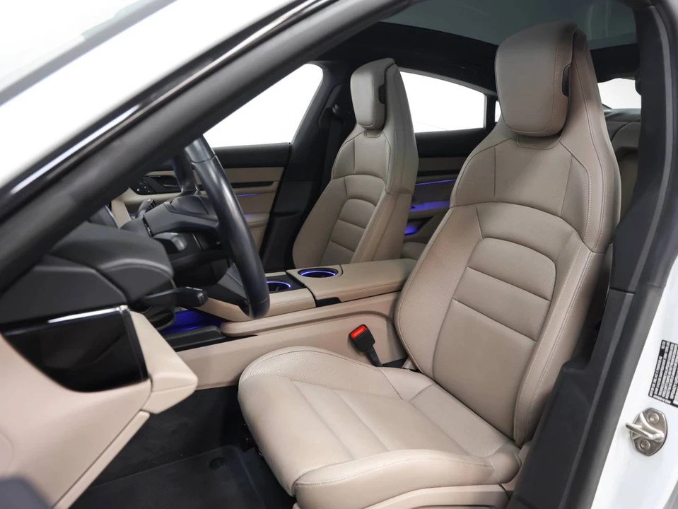 2023 Porsche Taycan - Image 5 of 5