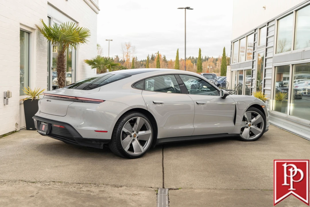 2023 Porsche Taycan - Image 6 of 21