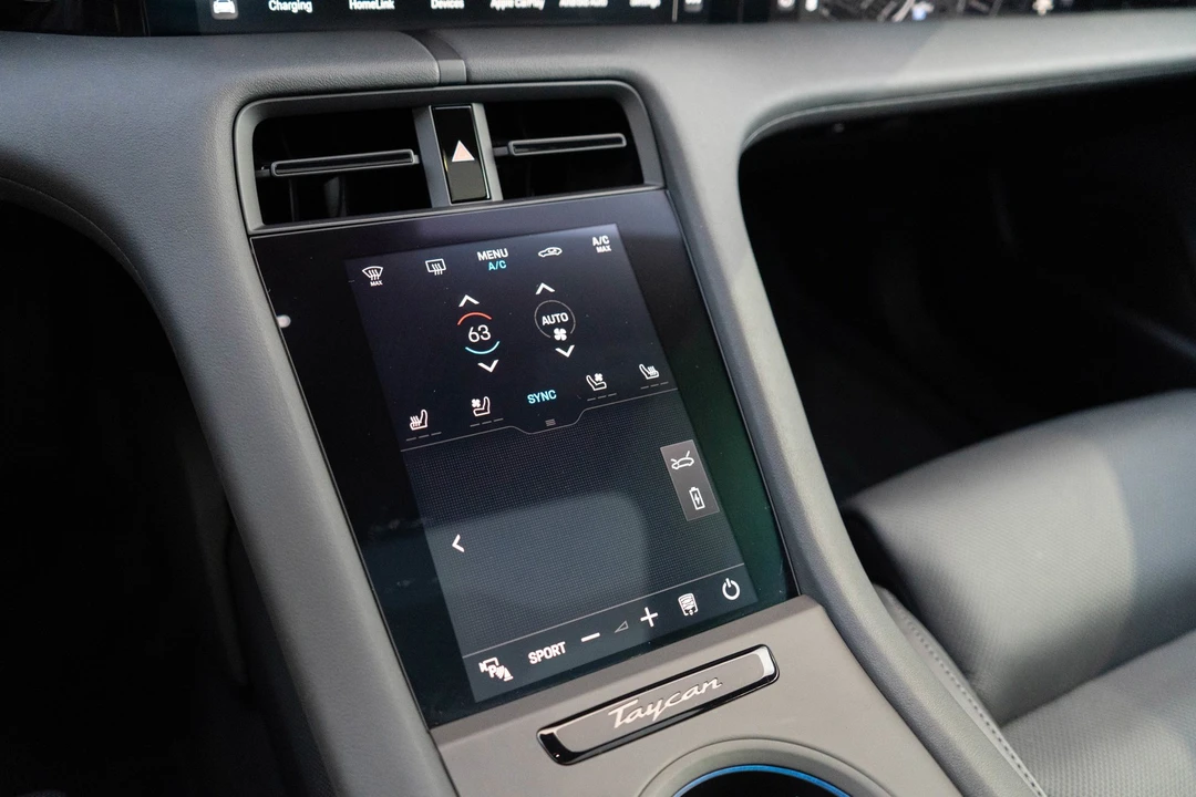 2023 Porsche Cayman - Image 17 of 21