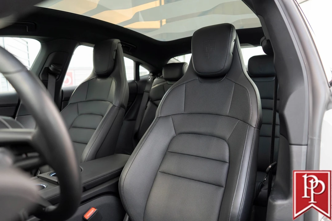 2023 Porsche Taycan - Image 8 of 21
