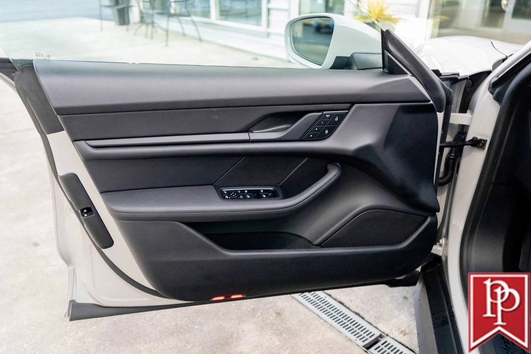 2023 Porsche Taycan - Image 9 of 21