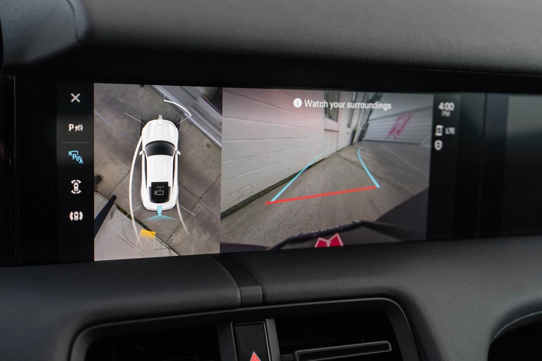 2023 Porsche Cayman - Image 18 of 21