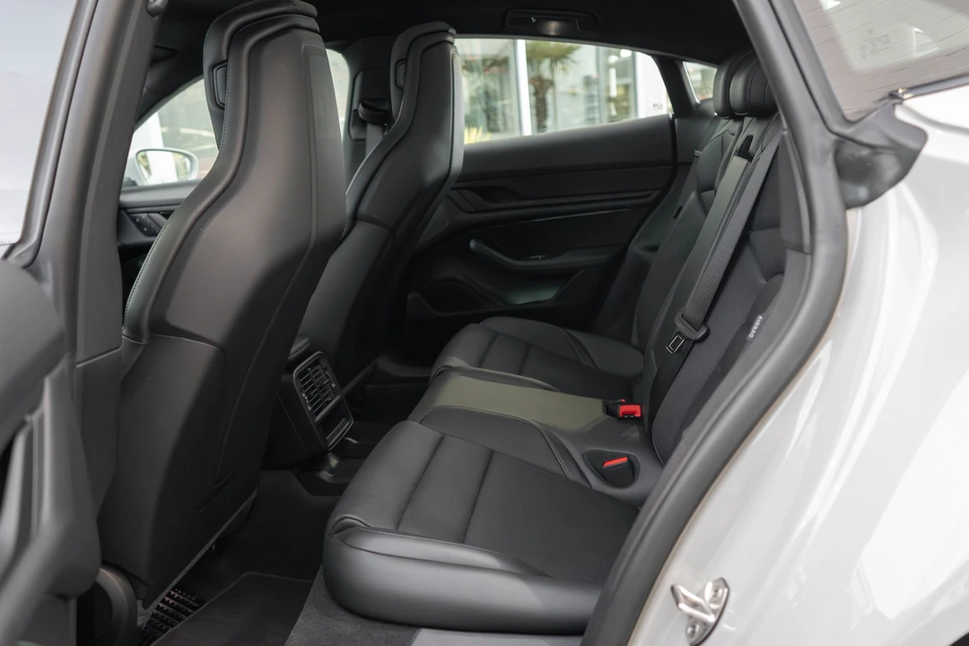 2023 Porsche Cayman - Image 21 of 21