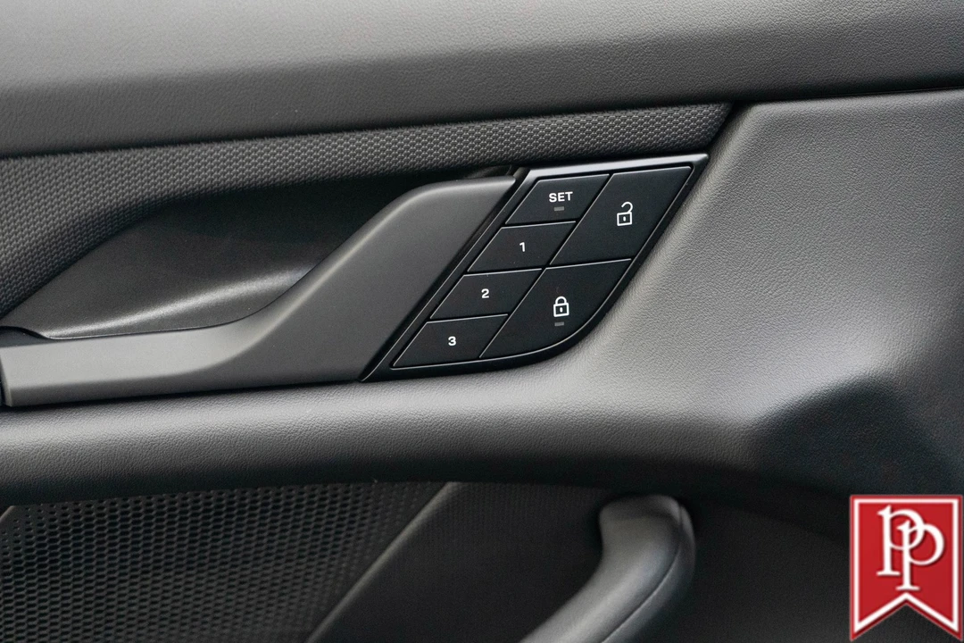 2023 Porsche Taycan - Image 10 of 21